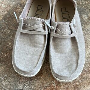 Hey Dude Beige Casual Loafers